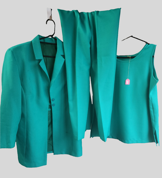 Dressing Station Studio Designs 3 Piece Set